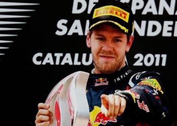 Sebastian Vettel confirma negociação com a Red Bull para volta