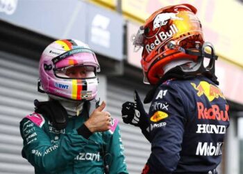 Verstappen ou Vettel? Helmut Marko escolheu melhor da história na Red Bull