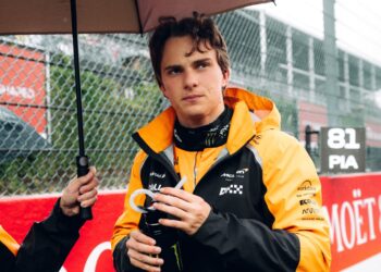 Com pouco tempo de F1, Oscar Piastri quebra marca histórica