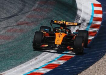 Além dos mundiais de pilotos e construtores, McLaren lidera outra classificação da F1