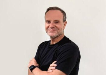 Possível problema com Hamilton na F1 é desconsiderado por Barrichello