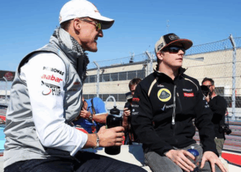 Enquanto Raikkonen faturava R$ 71 milhões correndo, Schumacher recebia alto mesmo fora das pistas