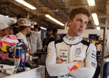 Mudança na Racing Bulls confirmada: Liam Lawson já avisado