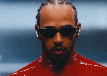 Mercedes ganha incentivo para ir atrás de Lewis Hamilton