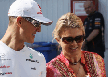 Esposa de Michael Schumacher fez revelação envolvendo morte de Ayrton Senna