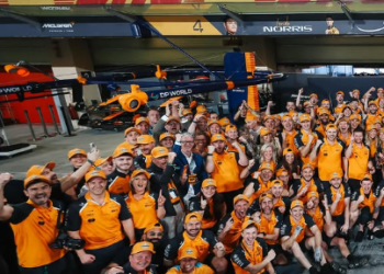 Manobra da FIA fora das pistas teria ajudado McLaren no título da F1