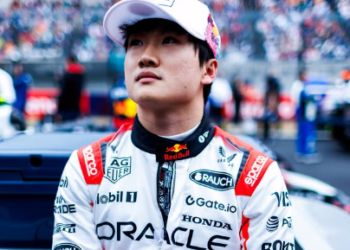 Red Bull bateu o pé e impediu Yuki Tsunoda de assinar com outra equipe