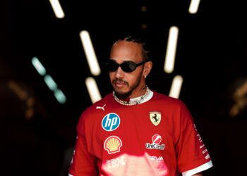 F1: Lewis Hamilton tem uma “última esperança” na Ferrari